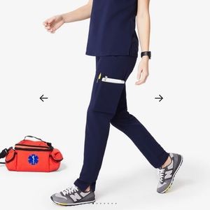 Figs Yola Skinny Scrub Pants